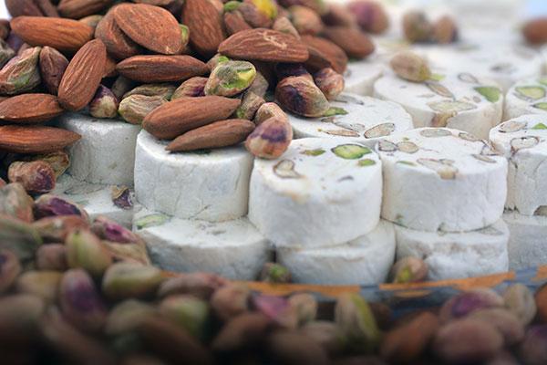 خرید عمده گز سوهانی لقمه مرداویج اصفهان - خرید فروش گز اصفهان پشمک یزد ...